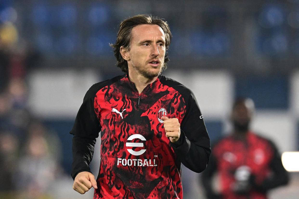 亚博体育-意甲热门球队争夺积分榜冠军宝座是谁